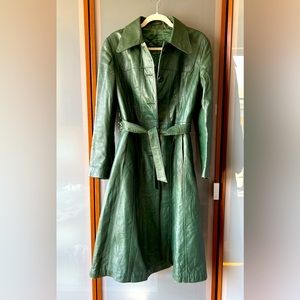 AMAZING Vintage Green Leather Trenchcoat